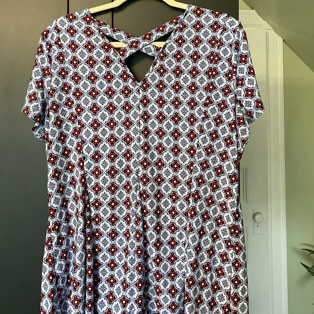 Patterned Roz&Ali Tee - Picture 7 of 8